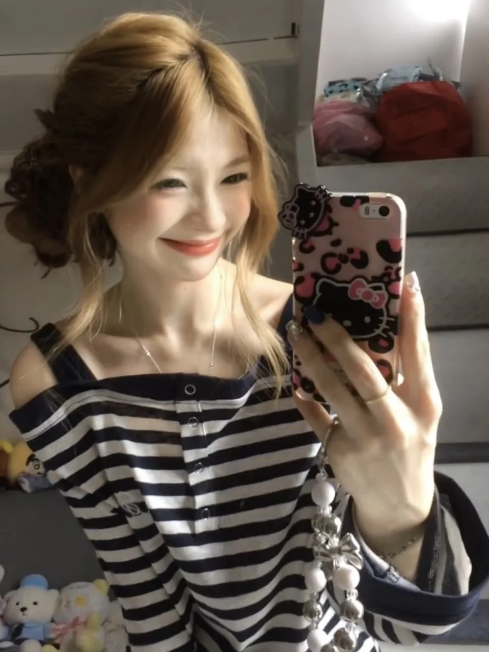 韓国風ストライプフェイクツーピースワンショルダーロングスリーブTシャツレディース秋ジェントルレイジーオルダーベアードトップ