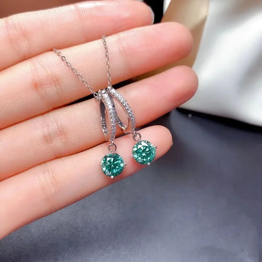 

Top Quality 1 Carat Green Mosan Drop Earrings 925 Sterling Silver Fashion Ear Dtuds Fine Jewelry for Women