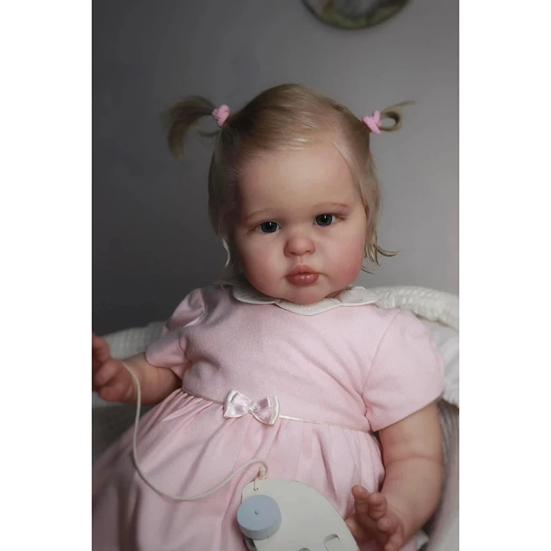 60CM Ellie Reborn Toddler Lifelike Reborn Baby Doll Wysokiej jakości farba ręczna Wielowarstwowe z widocznymi żyłami