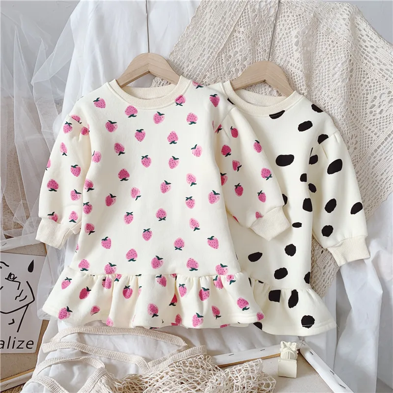 Girls\' Warm Sweater Dress 2022 Winter New Korean Girls\' Splicing Pleated Dress Polka Dot Printed Baby Kids Casual Clothing