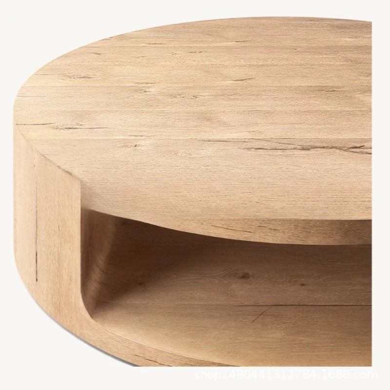 Mesa de centro redonda simples em madeira maciça