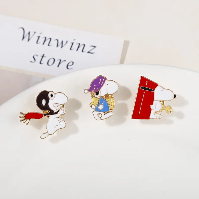 3 Pcs Snoopy Cute Cartoon Accessories Brooch Backpack Clothing Decoration Animation Peripheral Badge Daily Matching Friend Gift