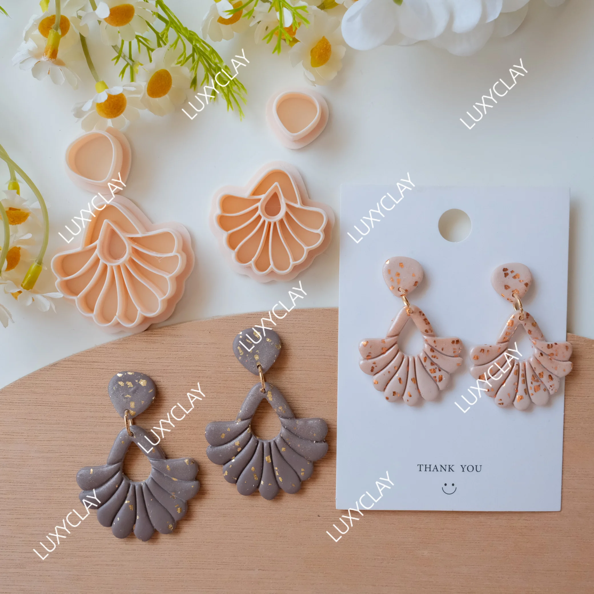 2pcs Scalloped Fan Shape Polymer Clay Cutter Set for Earring & Jewelry Making, Elegant Hollow Art Deco Clay Molds - 2 Sizes