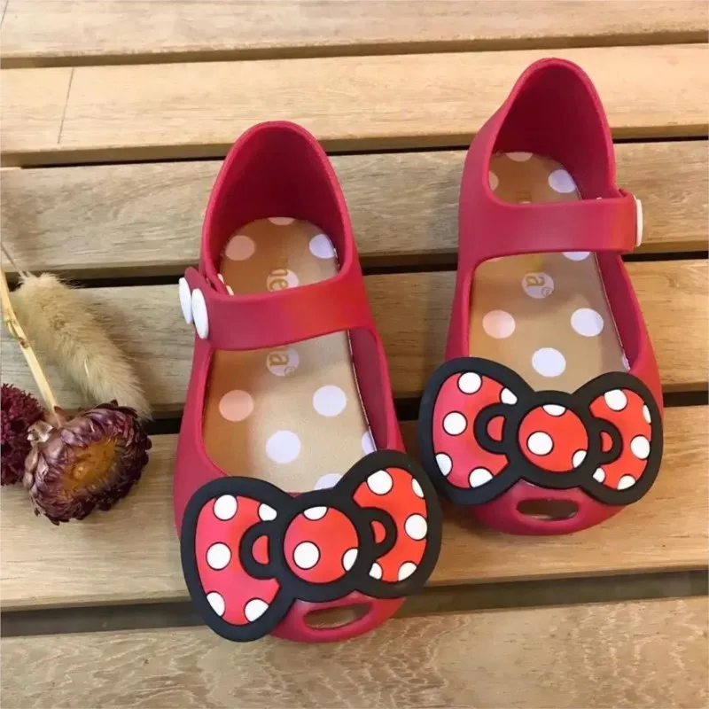 Sandali per bambini dei cartoni animati ragazze Minnie Cartoon scarpe da giardino 1-6 anni impermeabile Jelly Red Black Shoes taglia 20-30