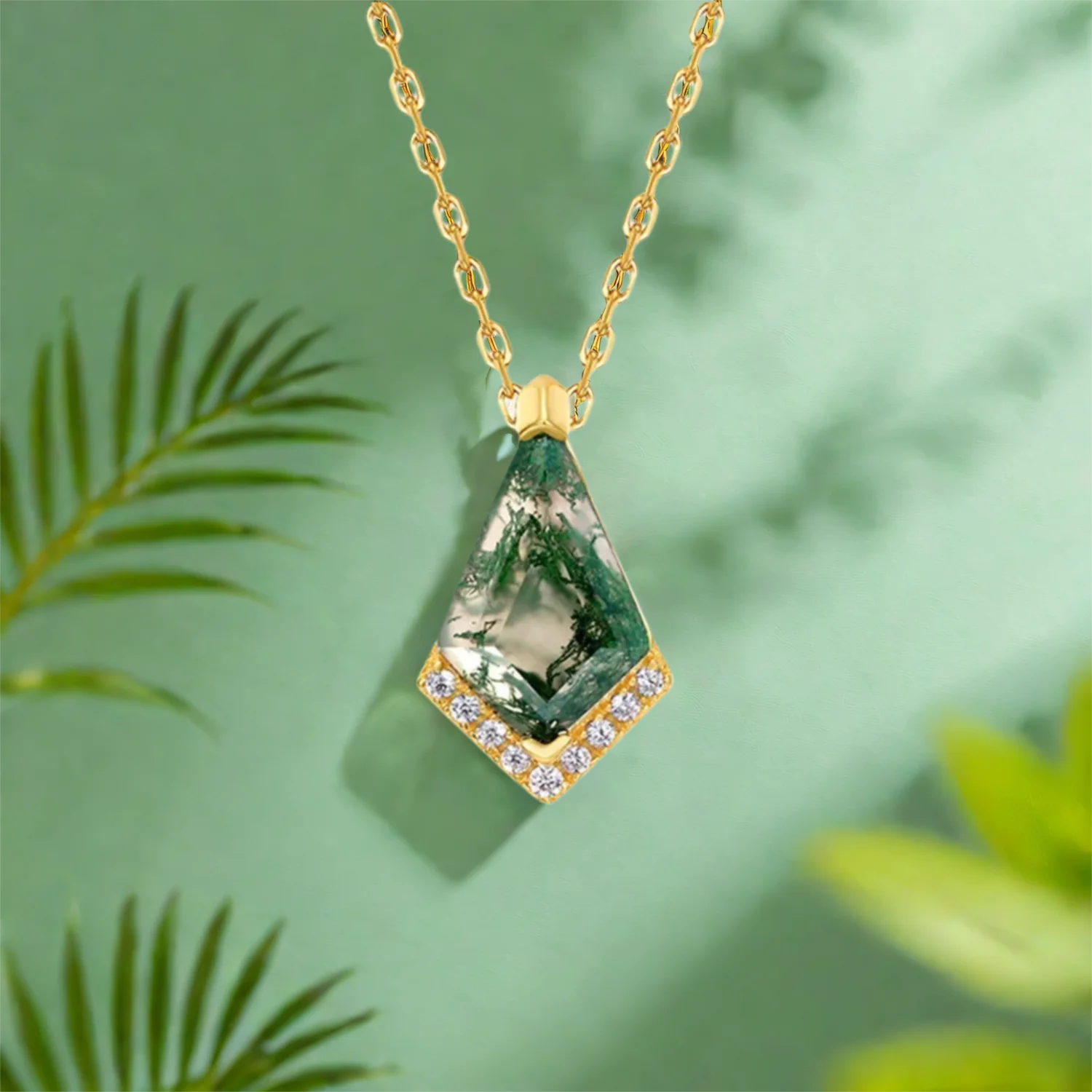 

Kite Cut Moss Agate Necklace 925 Silver Gold Plating Kite Cut Natural Gemstone Pendant Necklace for Women Engagement Gift