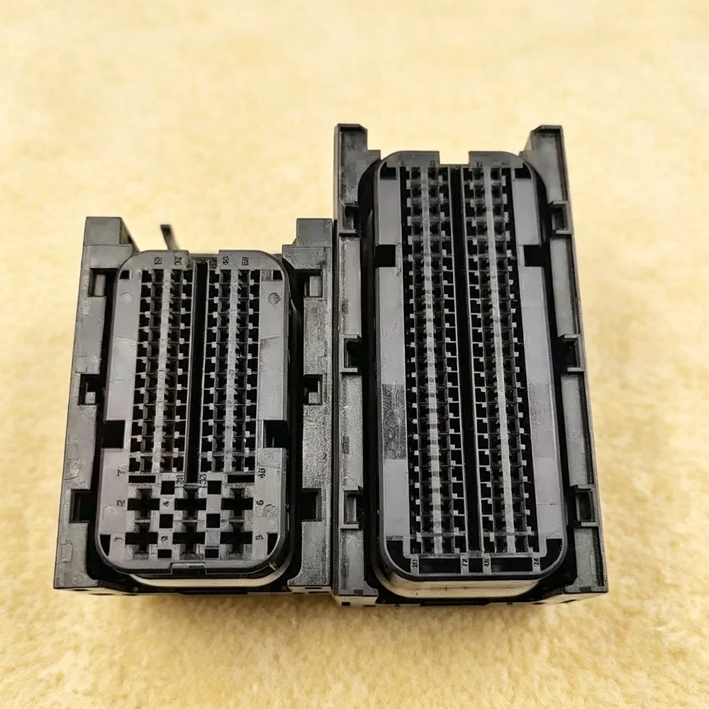 Original ECU Connector Computer Board Plug for old model Range Rover