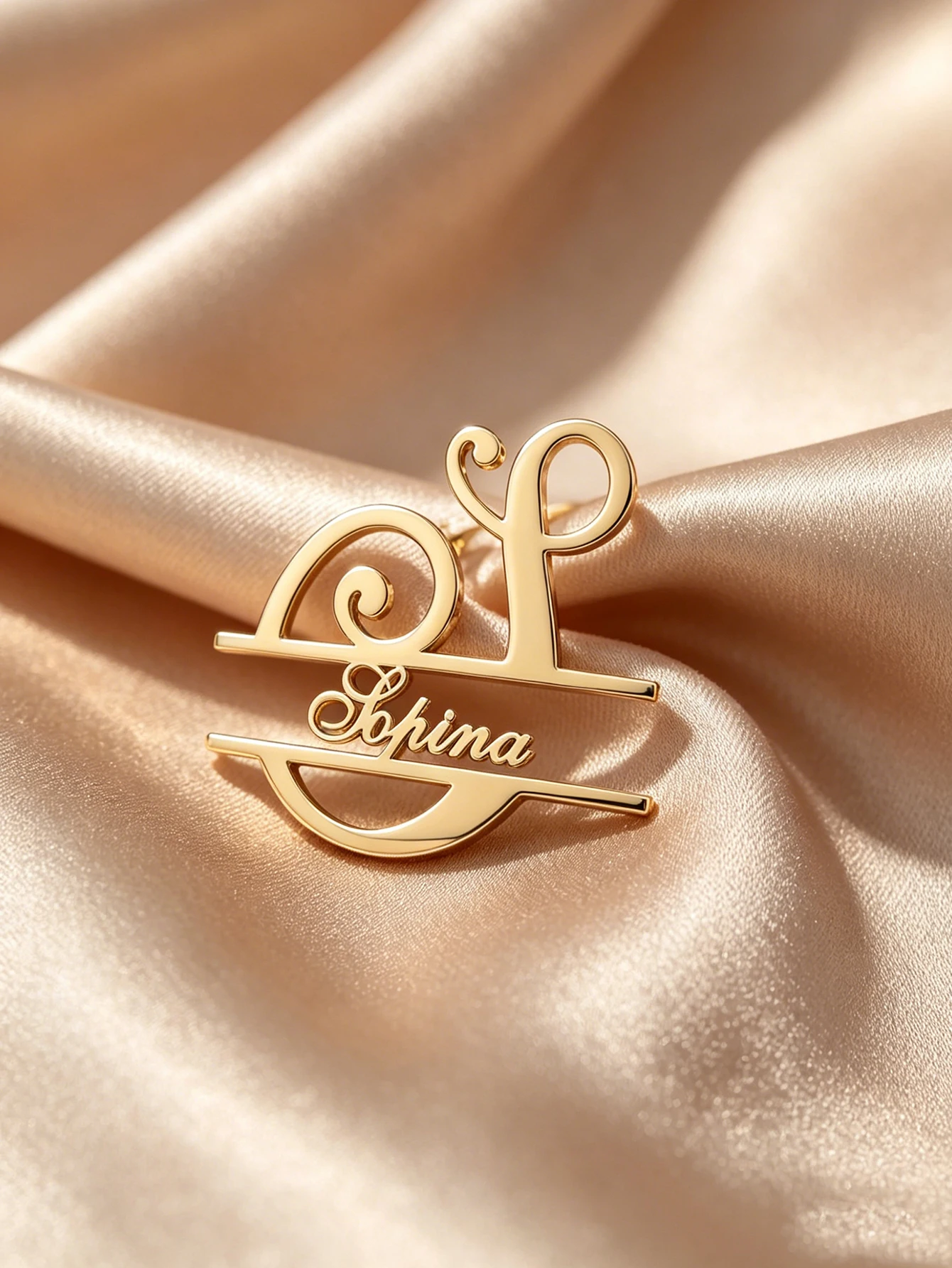 Personalized Heart Shaped Custom Brooch Stainless Steel Name Engraving Daily Gift