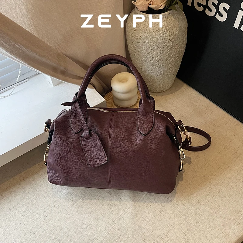 

Zeyph Large Capacity Athleisure Style Stylish Design Shoulder Bag Women s Large All Season Model Simple Patchwork Style