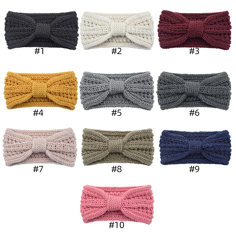 

Женская вязаная повязка на голову с узлом