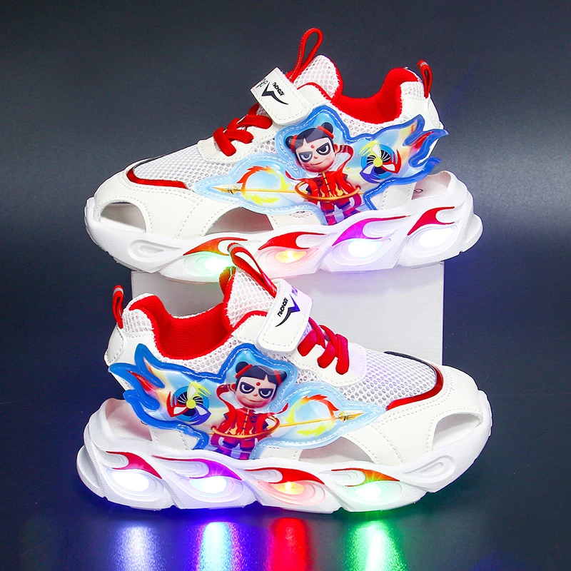 

Summer LED Sandals Boy Sport Luminous Shoes Girl Sneakers Summer Baby Sport Sandals Toddler Infant Sneakers Kids