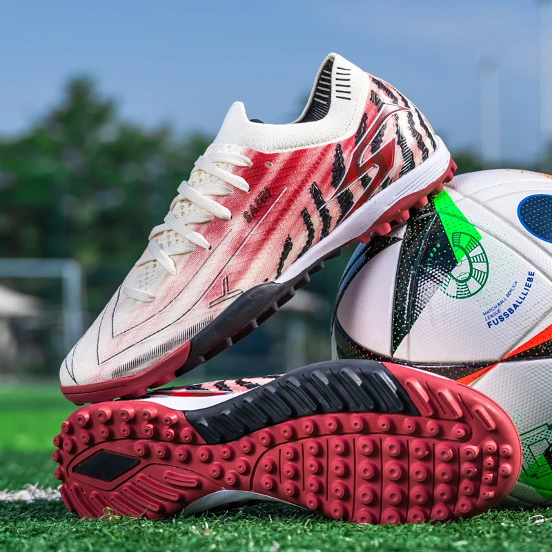 Professional TF Soccer cleats Textured PU Upper High Friction Rubber Stud Anti-slip Boost Turf Players Ball Control