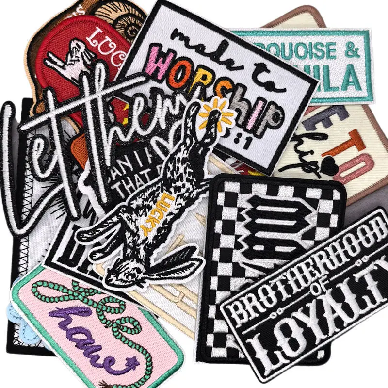 

English Letters Rectangle Rabbit Lucky MAMA Golf Iron-on Sew Embroidery Badge Patches DIY T-shirt Hat Backpack Clothing Sticker