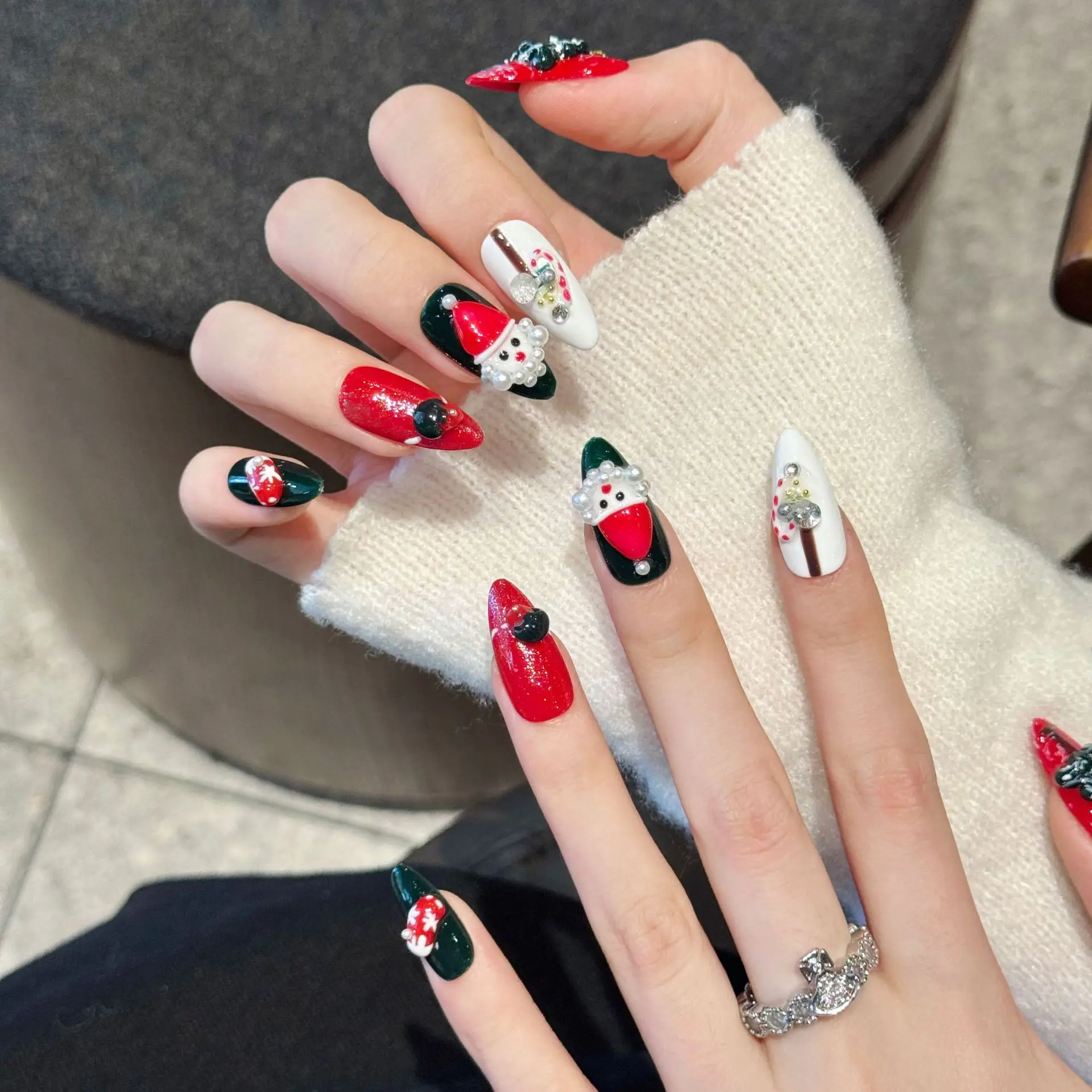 10 PCS Luxury Handmade Press on Nails Middle Almond Christmas style Design with 3-PIECE Tool Adhesive Nail Glue Tabs