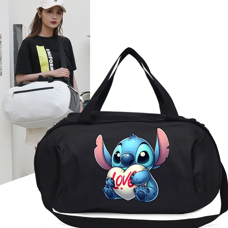 

Женские сумки Stitch Disney, дорожная сумка, милая вместительная дамская сумочка с стежками для плавания и фитнеса, портативные сумки на ремне для спортзала