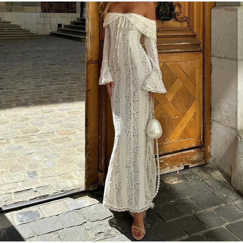 فستان بأكمام واسعة من الدانتيل مع كتف واحد لطيف ومزاج فرنسي، بدون حمالات وحزام الخصر، تنورة طويلة زائدة
