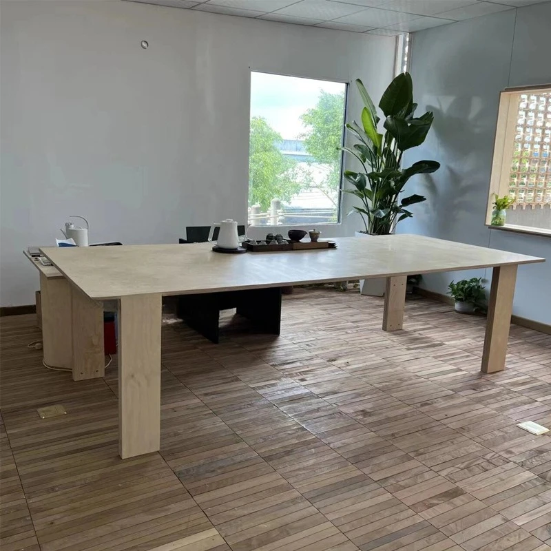 

Длинный конференц-стол из цельного дерева для нескольких человек, прием для переговоров, дизайнерский офис, компьютерный стол из березы, стол