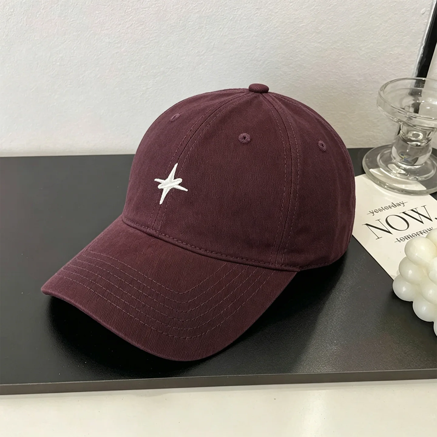 2026 New American Retro Four-Point Star Embroidered Baseball Cap for Women, Korean Style Small Face Street Duckbill Hat for Men