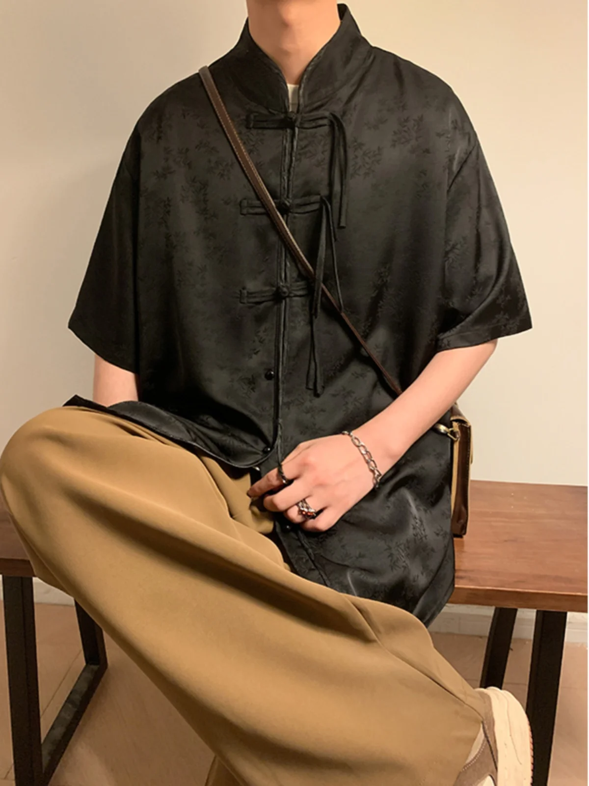 

New Chinese Sle Button up Silk irt Men's Summer Loose Ice Silk ort Sve Embroidered Tang Costume Modified Hanfu Thin