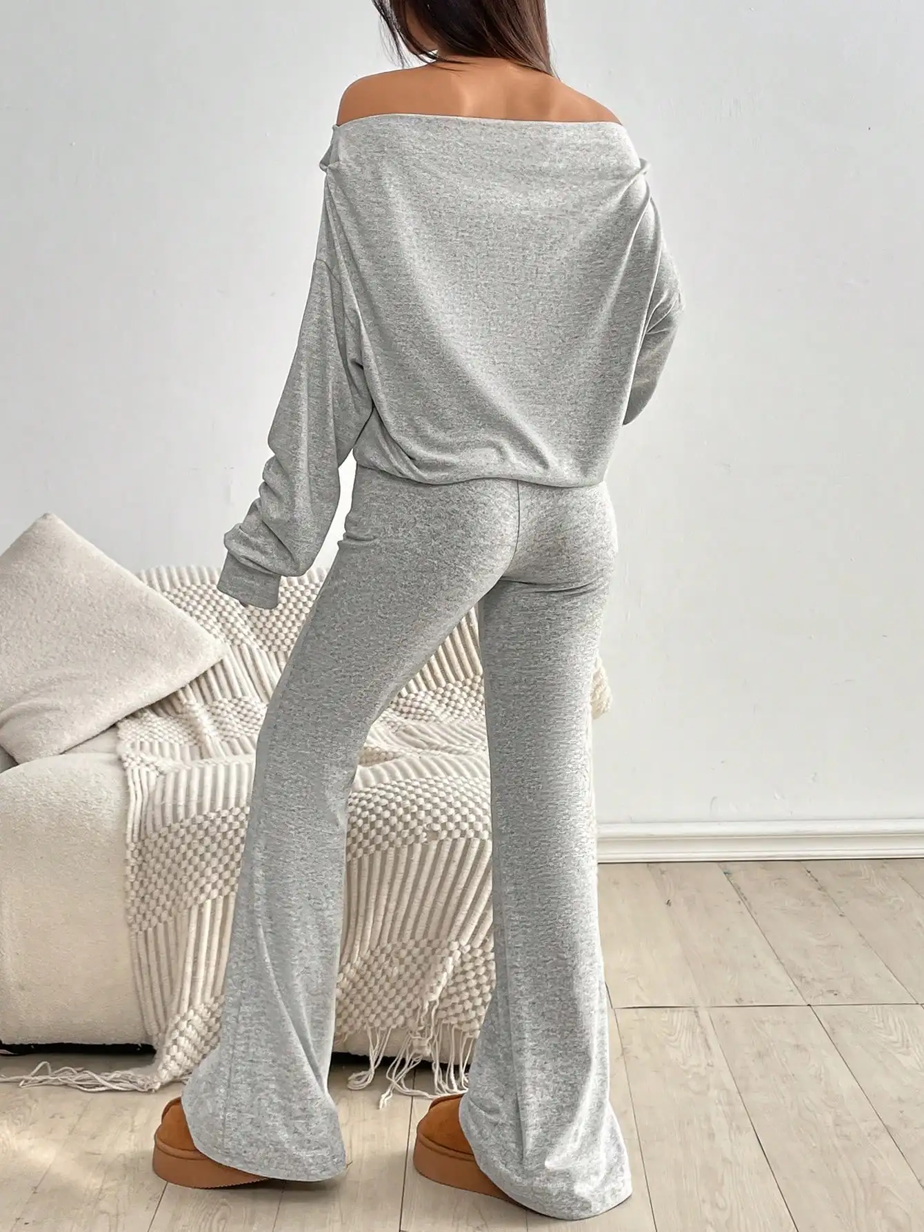 Simple Casual Solid Color Shoulder Bared Long Sleeve Loose Short Top with Low Waist Corded Vintage Flared Pants