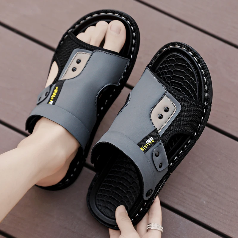 Men Sandals Summer Leisure Beach Holiday Slippers Men Shoes 2024 New Outdoor Sneakers Male Retro Comfortable Casual Sandal Men