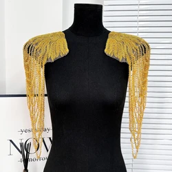 1 par de adornos de hombro de lentejuelas con cadena de borlas, accesorios de ropa de rendimiento para vestido de novia, parche de tela bordado dorado