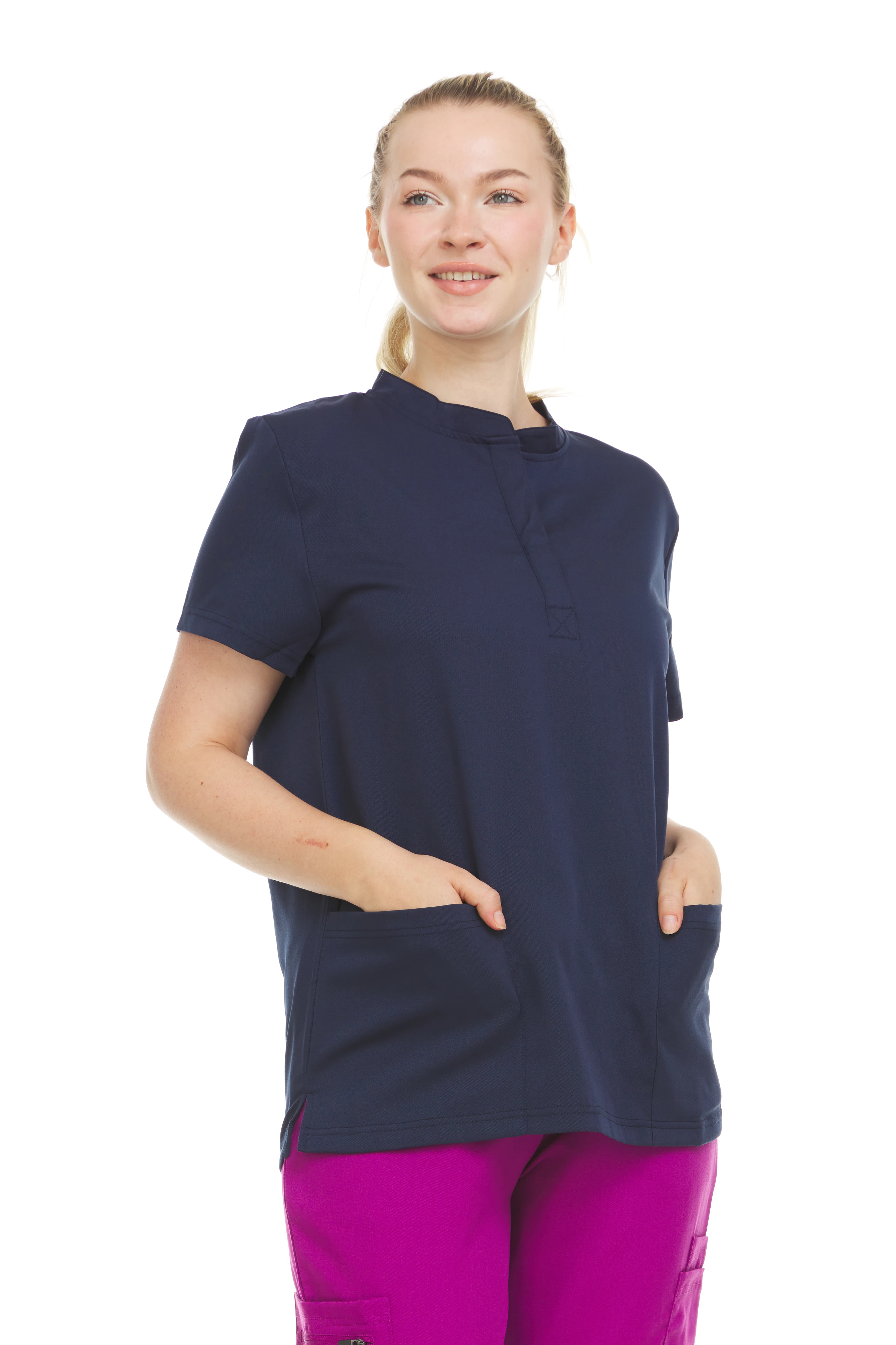 HEAL+WEAR Women Classic Scrubs Top V-Neck Short Sleeve With Pockets Making It A Reliable And Essential Part Of Your Workwear