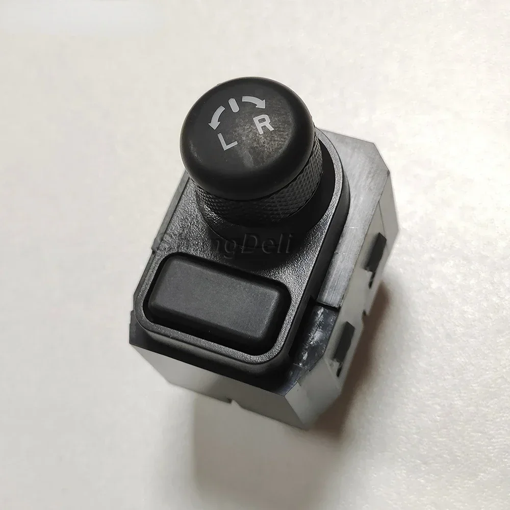 1Pc For Suzuki Vitara S-cross XTU SX4 Swift Electric Reversing Mirror Reflector Button Rearview Mirror Control Switch Knob