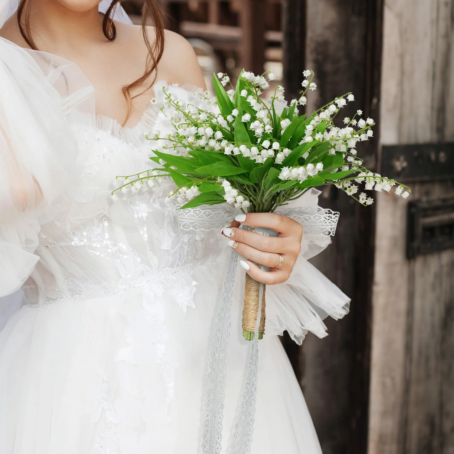 lily of the valle Bridal Bouquet White flower Green Leaf Hand Bouquet Wedding Decoration Artificial Flower Bride Flower Bouquet