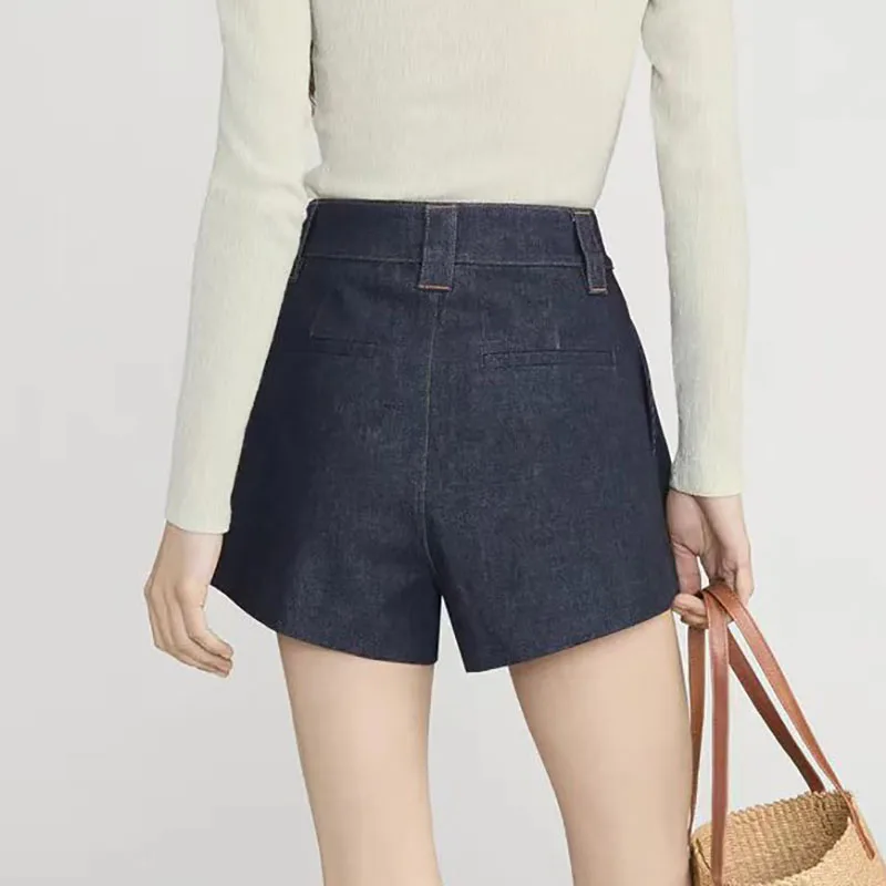 Women's Casual and Versatile Pleated Hot Pants, Washed Denim Shorts, High-Quality Commuter Mini Shorts, 2026, New Arrival, Y2K
