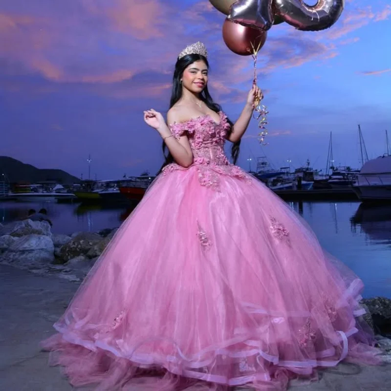 Eenvoudige Roze Quinceanera Jurken Glitter 3D Bloem Decal Kant Gelaagdheid Lange staart Boog Vestido De 15 Quinceaneras