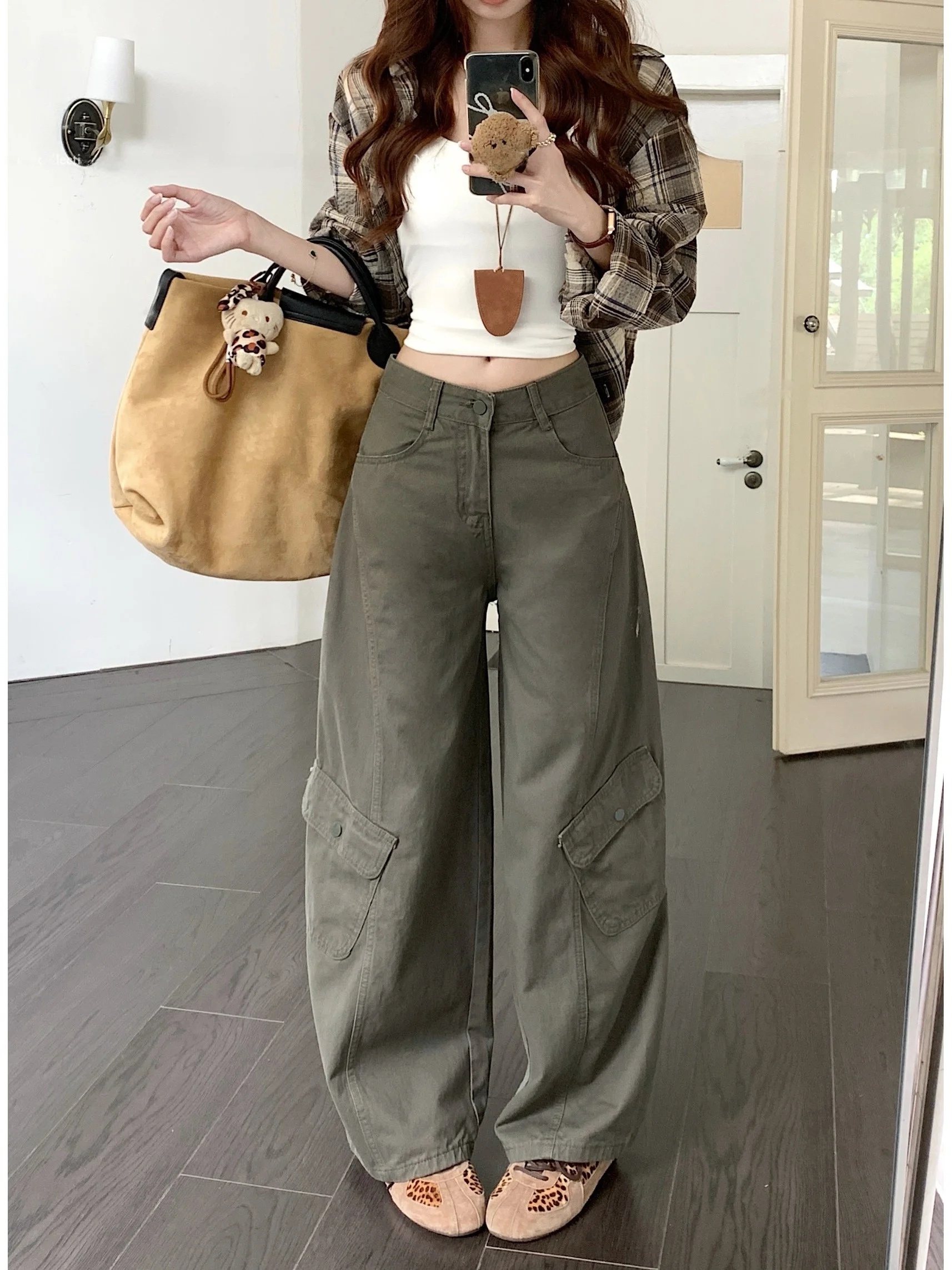 

Retro Straight Leg Workwear Jeans Women's Spring 2026 New Style Loose Wide Leg Versatile Trousers Trendy High Waist Zipper Po...