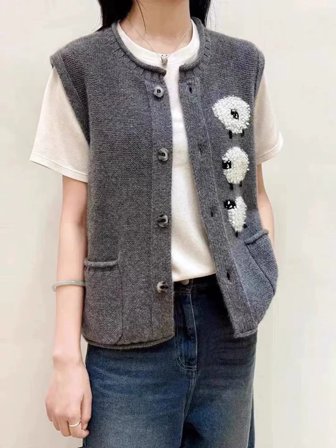 2 Farben Damenweste aus 100 % Wolle, neue Strickjacke, ärmelloser Damenpullover, lockere Jacke, kurze Herbst- und Winterwollweste