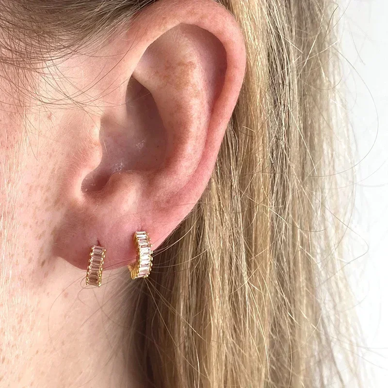 925 Sterling Silver Needle Sweet Cute Pink Zircon Hoop Earrings dla kobiet Wykwintne kolczyki wisiorek w kształcie serca Luksusowy prezent jubilerski — zdjęcie 3