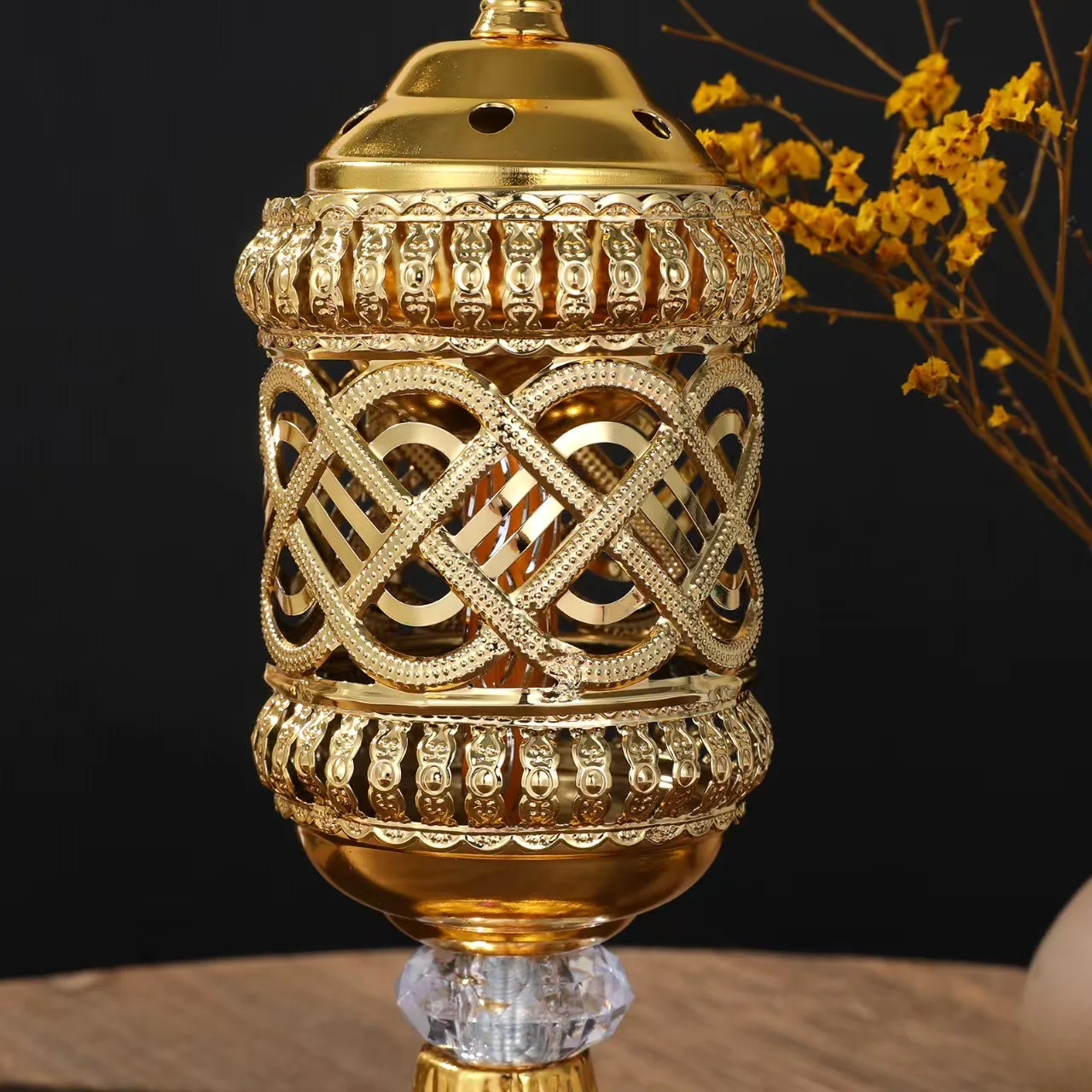 Golden Hollow Arabic Incense Burner Mabkhara Bakhoor Censer, Middle Eastern Oud Incense Holder Home Decor Ramadan Muslim Festiva