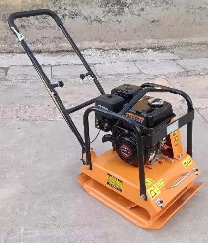 Soil Compactor with Forward-Vibrating Plate