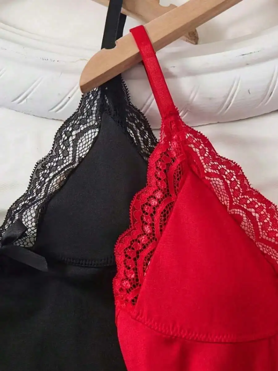 

2pcs Lace Trim V-Neck Camisole Nightgown Set For Women