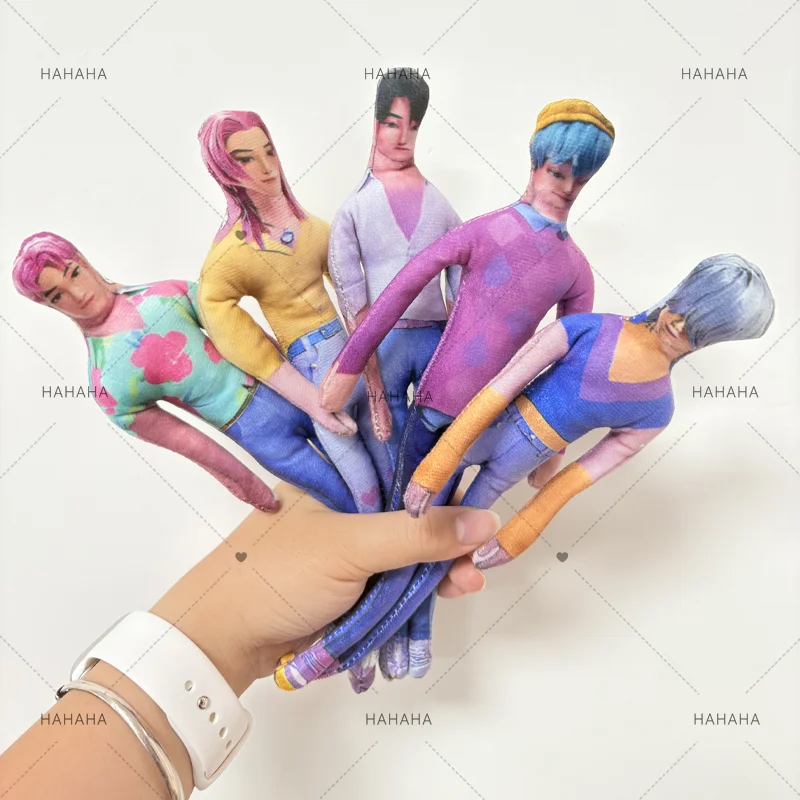 

KPop Demon Hunters Saja Boys Jinu Cosplay Doll Mystery Romance Abby Baby Doll Flexible Puppet Abstract Joint Twistable Plushie