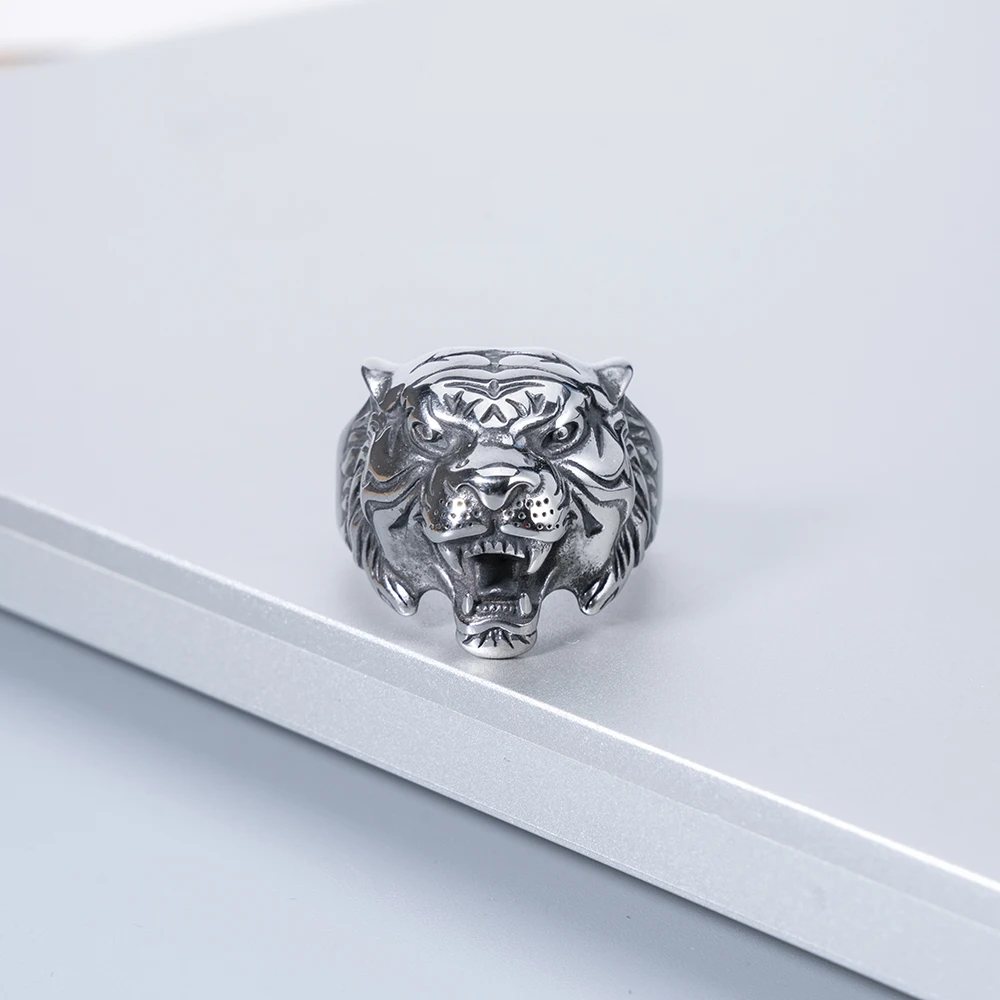 High Quality Stainless Steel Tiger Head Signet Ring Hip Hop Vintage Edgy Bold Animal Rings for Trendy Men Jewelry