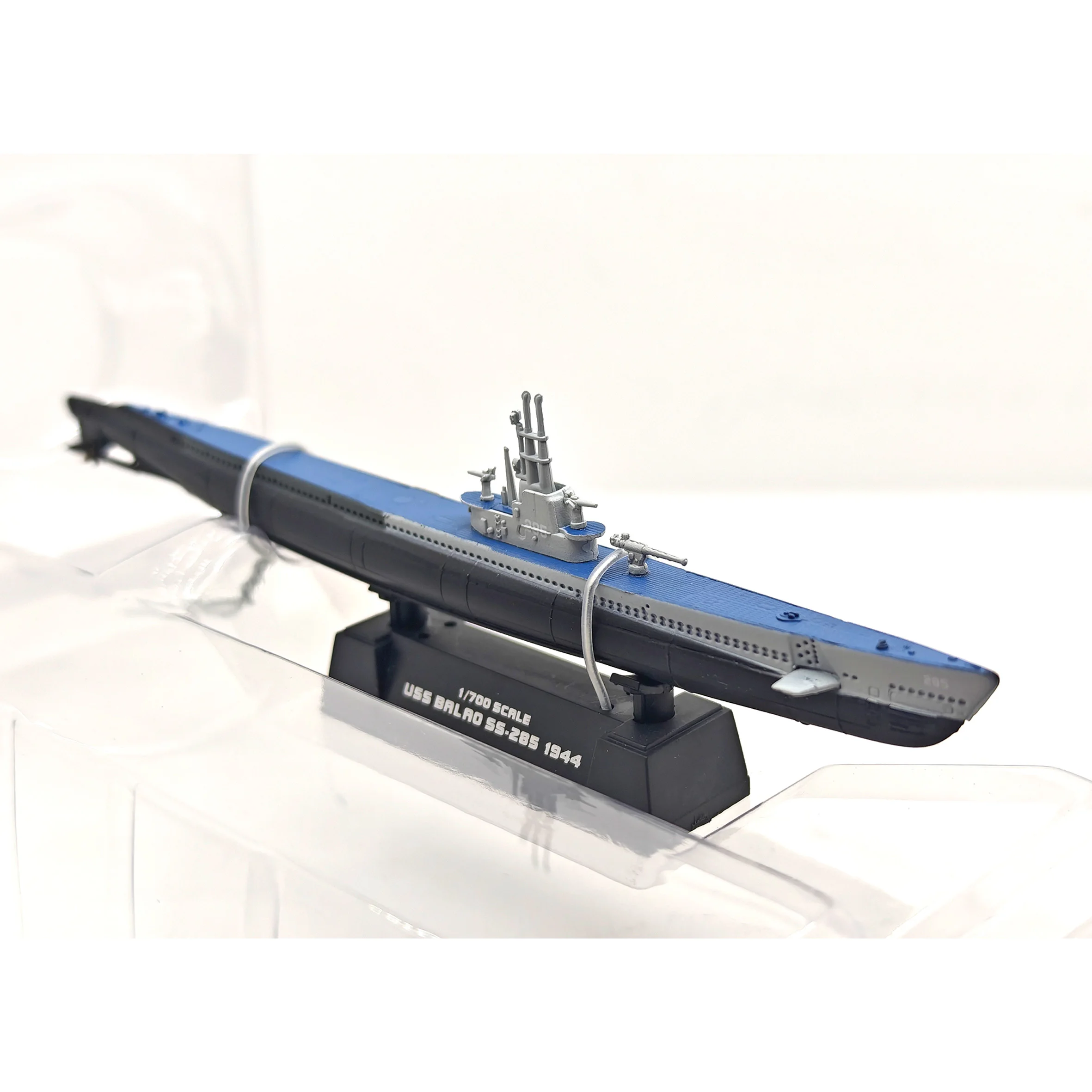 

Spot 37311 1:700 WW2 US SS-285 submarine model 1944 static finished model (out of print)