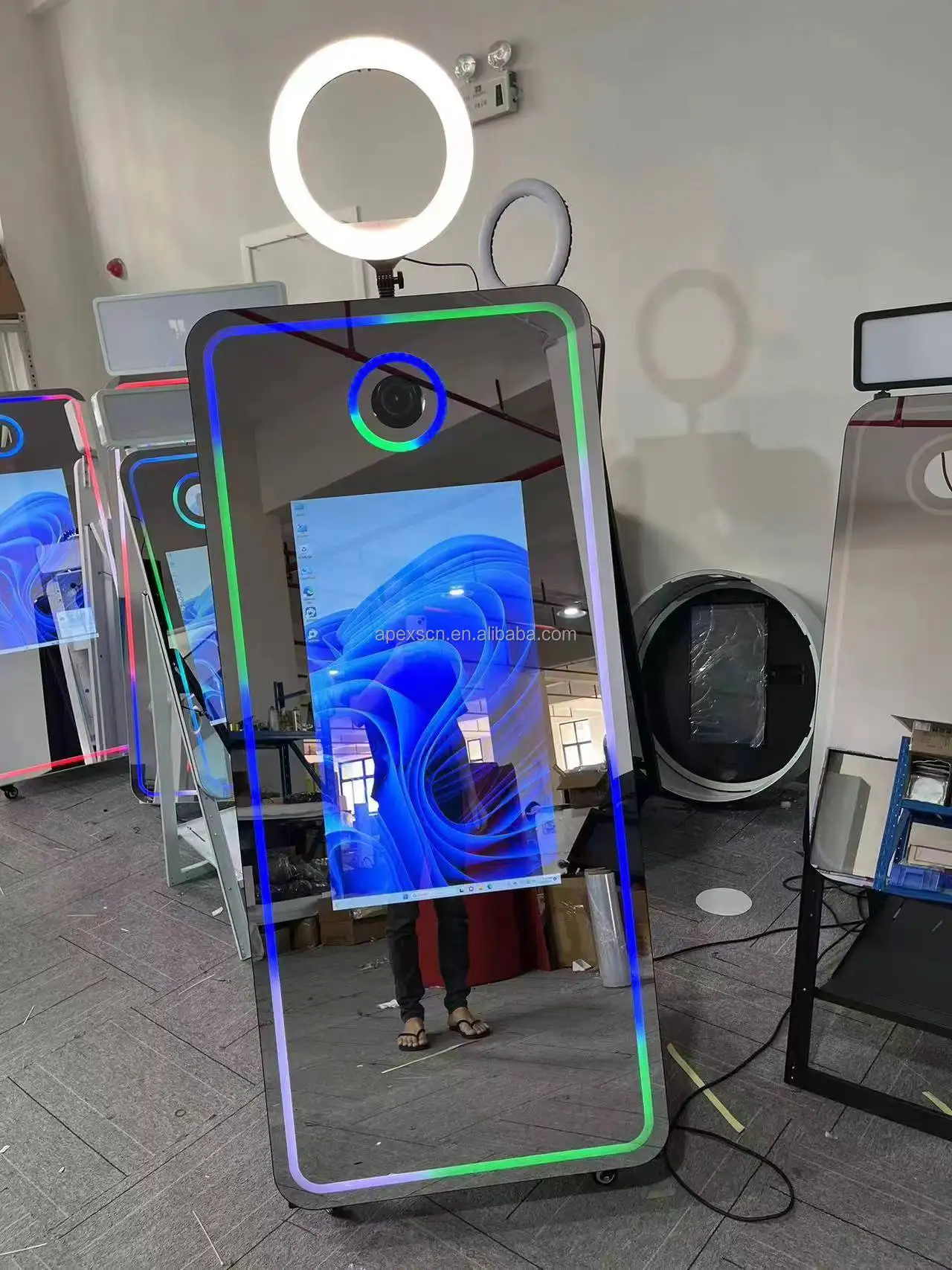 マジックミラーフォトブース 商用レンタル セルフィーフォトブース ミラータッチスクリーン プリンター付き