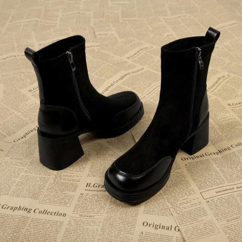Scarpe corte per donna stivaletti da donna neri calzini calzature stivaletti da combattimento tacchi molto alti stivali autunnali con tacco in pelle