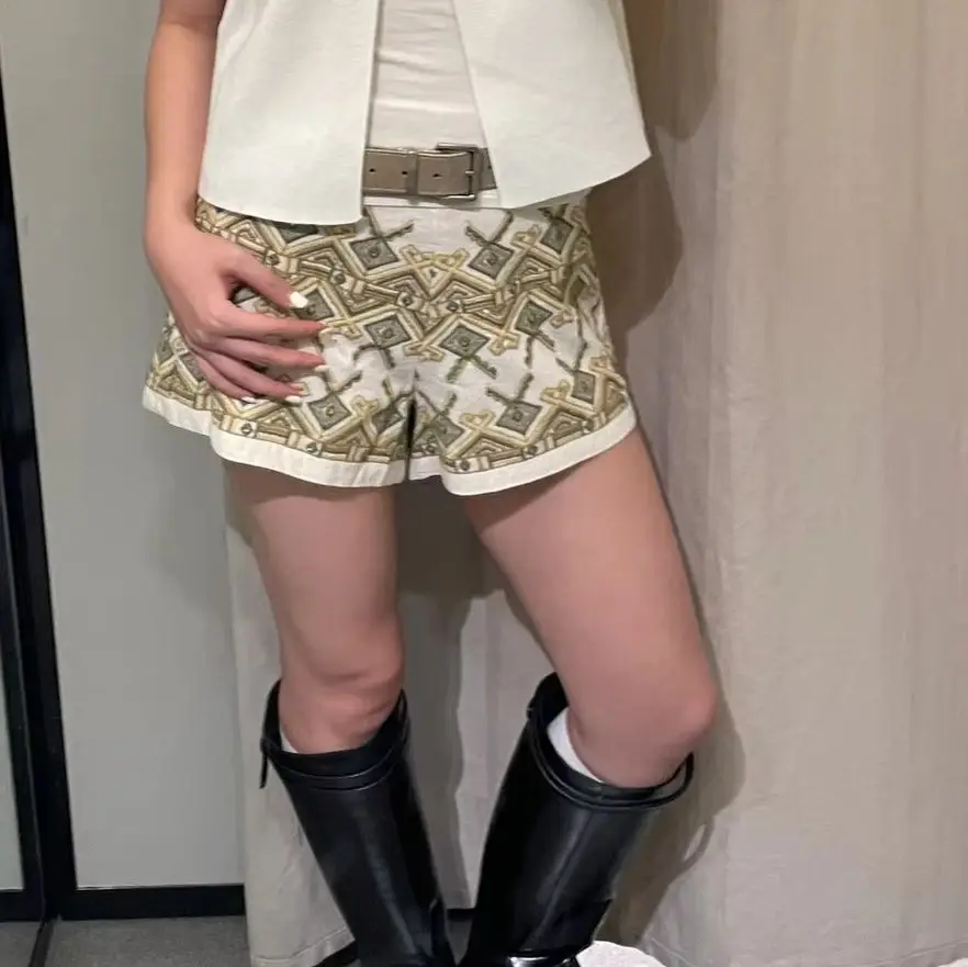 KONDALA 빈티지 여름 캐주얼 자수 여성 반바지 패션 2025 스트리트웨어 반바지 기하학적 시크 휴가 보헤미안 여성 반바지