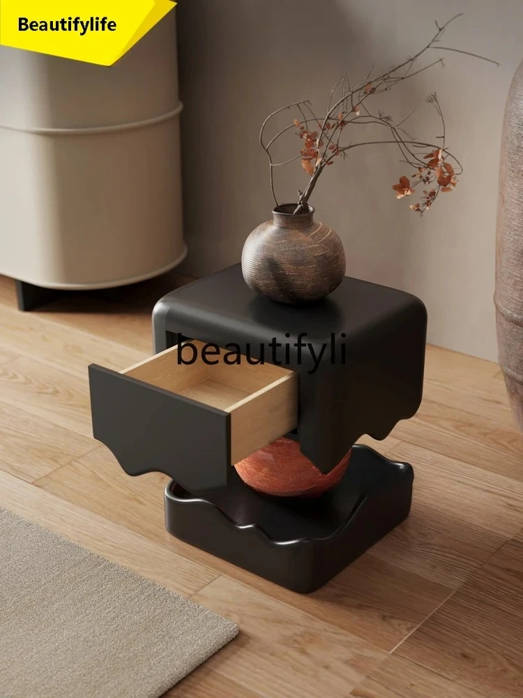 

Italian Minimalist Creative Bedside Table Designer High-end Bedside Storage Cabinet