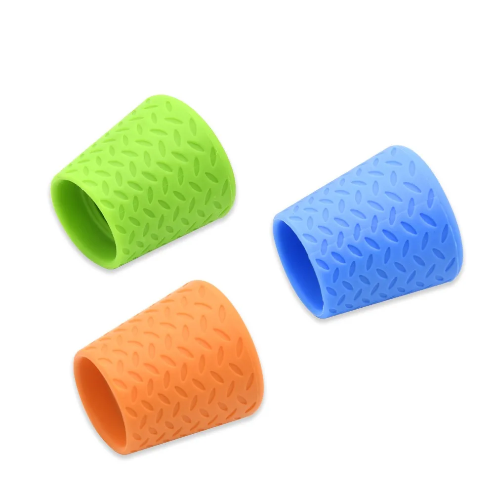 Silicone Pet Shower Head Kettle Shower Head Universal Water Bottle Shower Cap Shower Cleaning Supplies Dog Shower Spray view 2