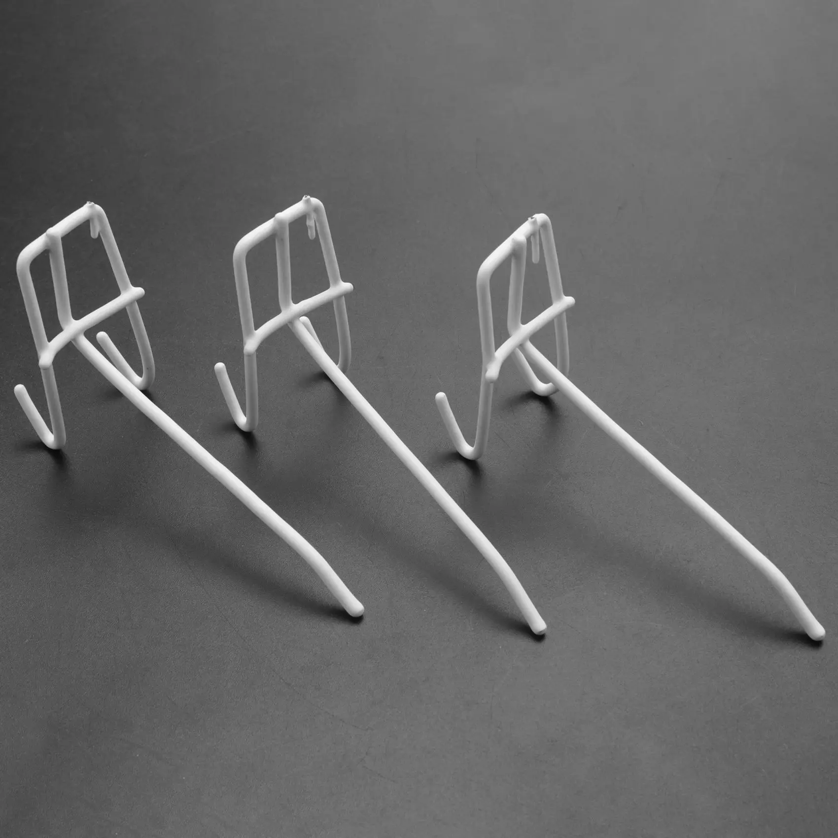 10 Pcs 3.9inch Long White Metal Store Grid Wall Bracket Display Hooks