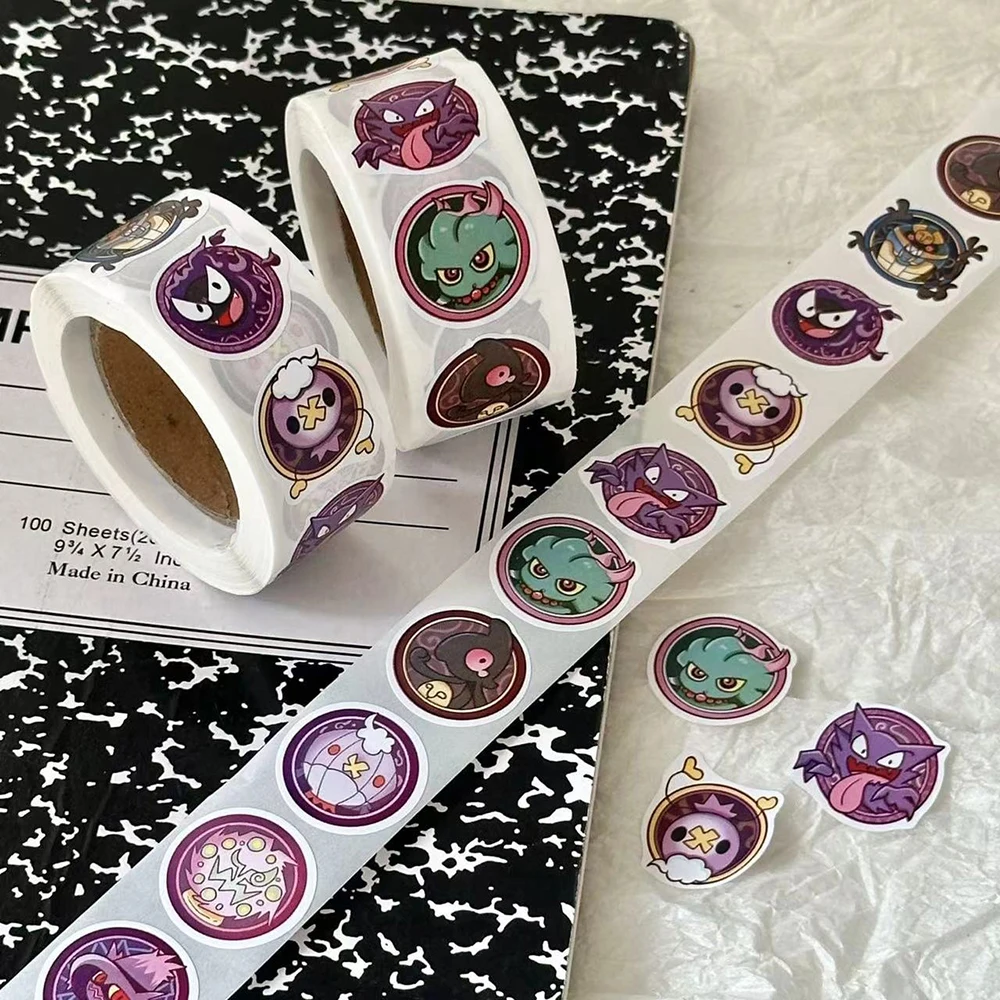 500 PCS/ม้วนการ์ตูน Kawaii อะนิเมะ Pokemone สติกเกอร์การ์ตูนรูปลอกแล็ปท็อปตู้เย็นกระเป๋าเดินทางรางวัลสติกเกอร์ของเล่นสําหรับของขวัญเด็ก