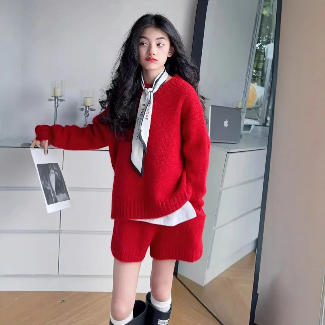 

Осенний школьный костюм из двух предметов для девочек, свитер с круглым вырезом и длинными рукавами для маленьких девочек, детский короткий однотонный вязаный комплект для девочек