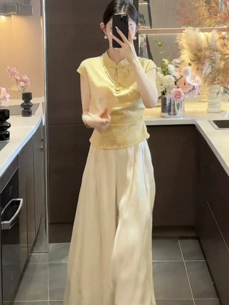 

Модный летний наряд для женщин: комплект из двух предметов с коротким рукавом и широкими брюками, элегантный стиль для дам, высококлассный дизайн, китайский национальный тренд.