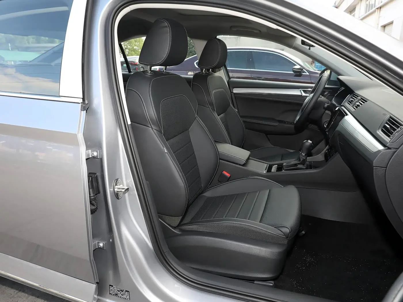 Spezieller Autositzbezug für Skoda Superb 2019 2020 2021 2022 2023 2024 2025 PU-Leder Sitzkissen-Schutz Autositzbezüge – Detail 2