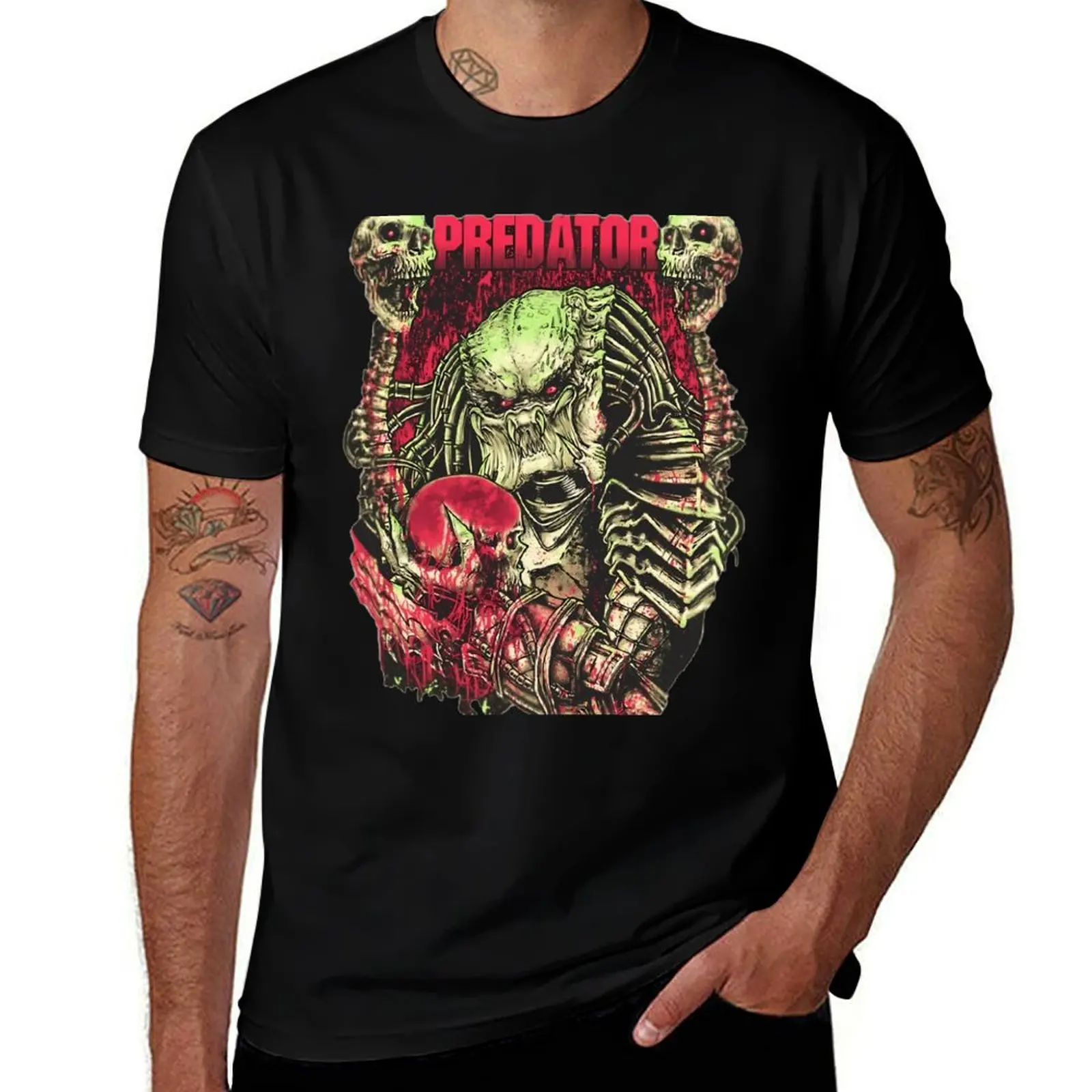 

Predator Art T-Shirt Plus Size Loose Fit T-Shirt